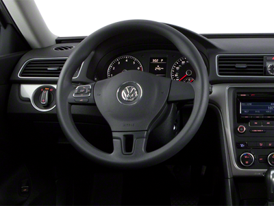 2013 Volkswagen Passat 2.5 SEL