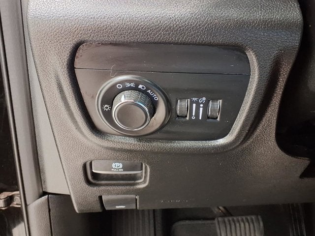 2022 Jeep Grand Cherokee L Altitude