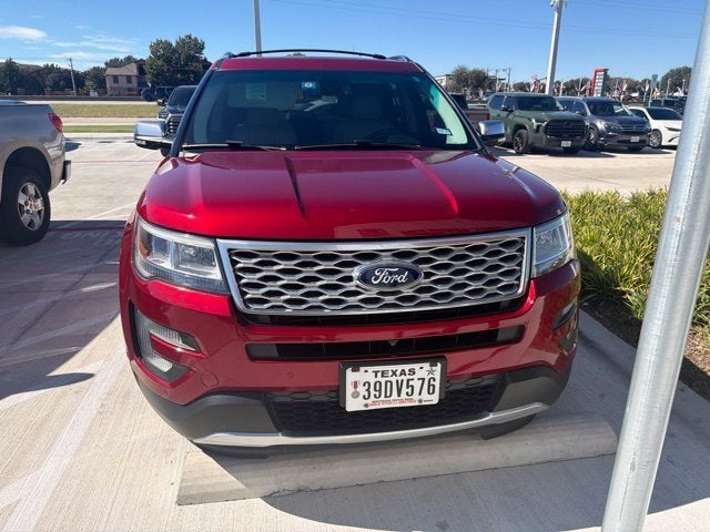 2017 Ford Explorer Platinum