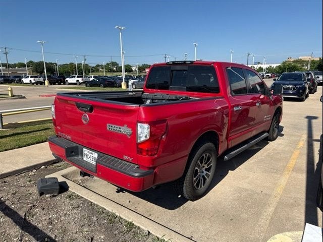 2021 Nissan Titan SV