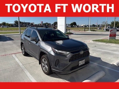 2023 Toyota RAV4 XLE
