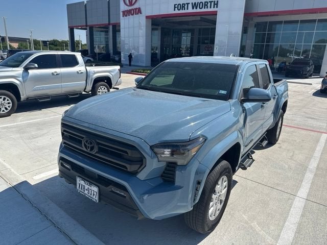 2026 Toyota Tacoma 4WD SR5