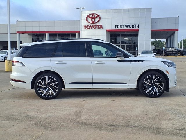 2025 Lincoln Aviator Black Label