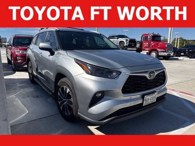 2023 Toyota Highlander XLE