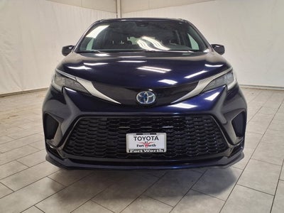 2022 Toyota Sienna XSE