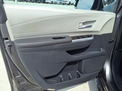 2022 Toyota Sienna XLE