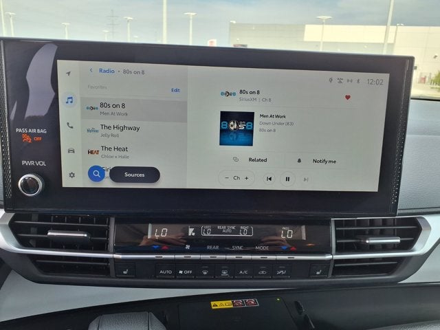 2025 Toyota Sienna XLE