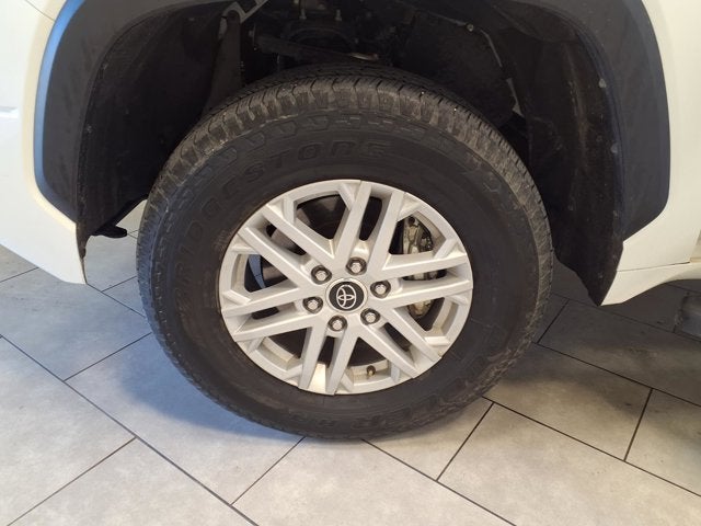 2023 Toyota Tundra 4WD SR5