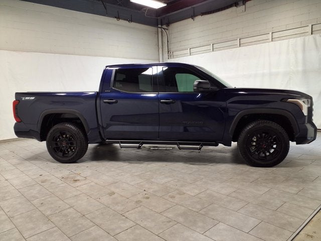 2023 Toyota Tundra 4WD SR5