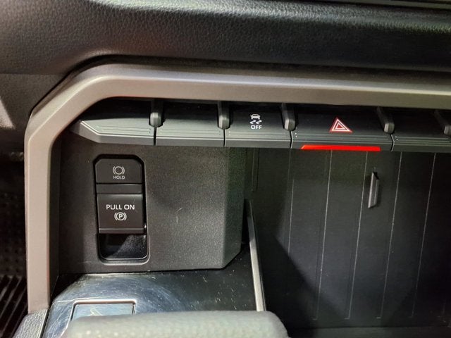 2023 Toyota Tundra 4WD SR5