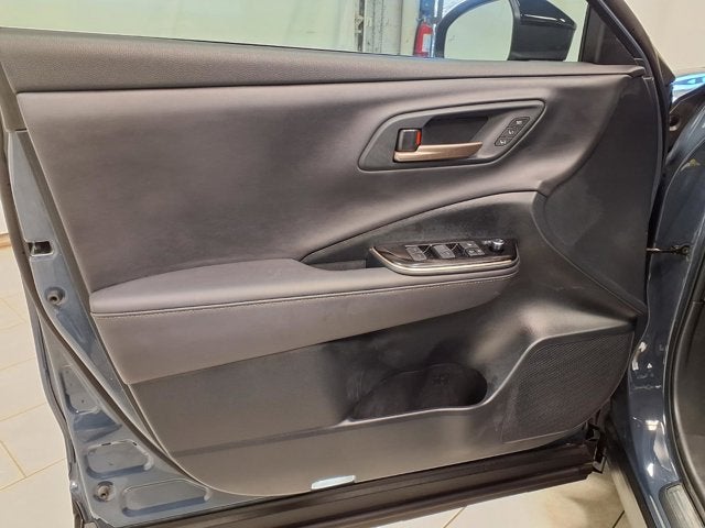 2025 Toyota Crown Signia Limited