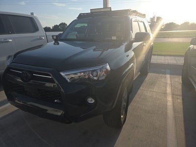 2024 Toyota 4Runner SR5