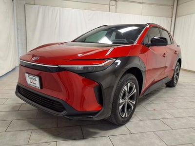 2025 Toyota bZ4X XLE