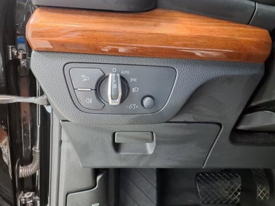 2023 Audi Q5 45 S line Premium