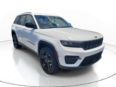 2023 Jeep Grand Cherokee Altitude