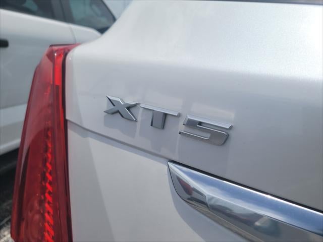 2017 Cadillac XT5 Luxury FWD
