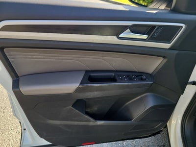 2023 Volkswagen Atlas 2.0T SE