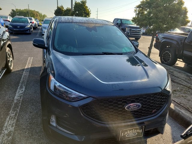 2022 Ford Edge ST