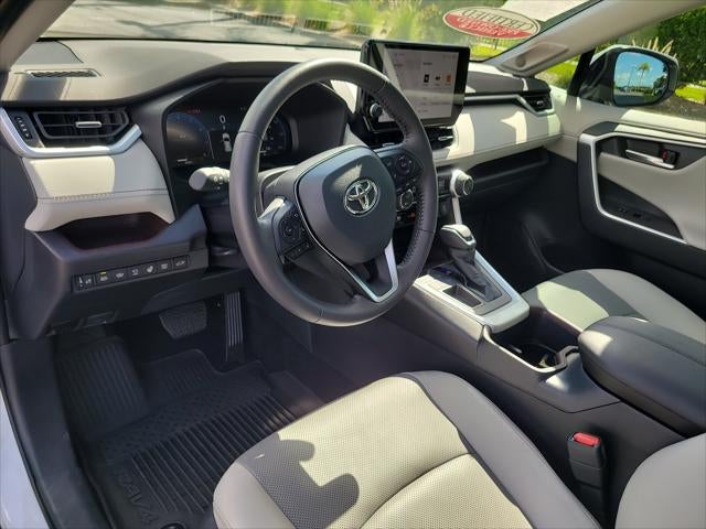 2025 Toyota RAV4 Limited