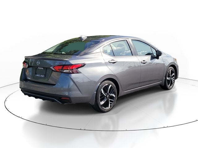 2025 Nissan Versa SR