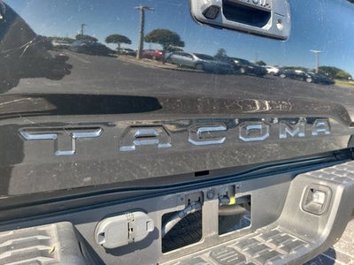 2022 Toyota Tacoma 2WD SR5