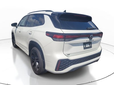 2025 Volkswagen Tiguan SE R-Line Black