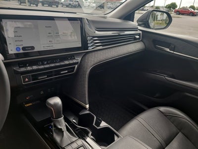 2025 Toyota Camry XLE