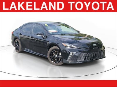 2025 Toyota Camry SE
