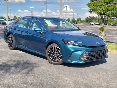 2025 Toyota Camry XLE