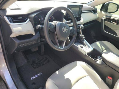 2022 Toyota RAV4 HYBRID Hybrid XLE Premium