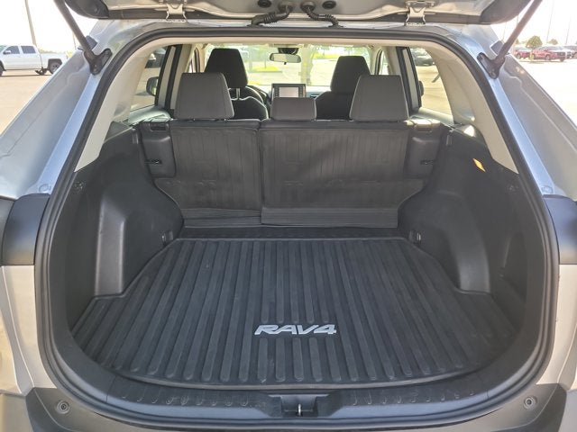 2021 Toyota RAV4 Hybrid Hybrid LE