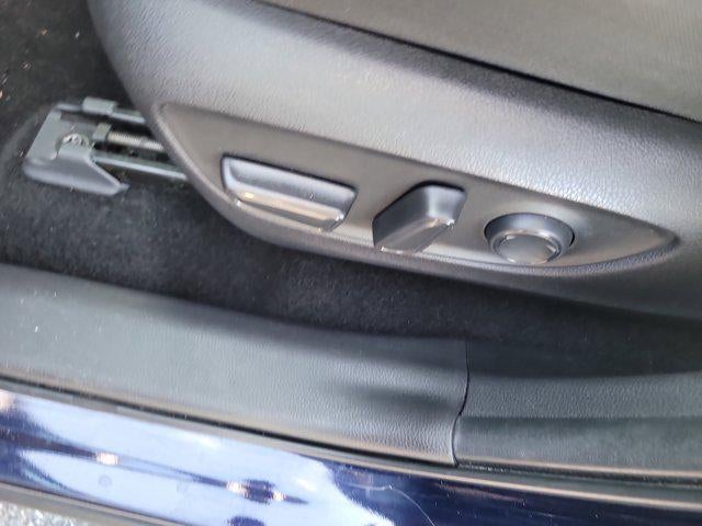 2022 Toyota RAV4 HYBRID Hybrid XLE