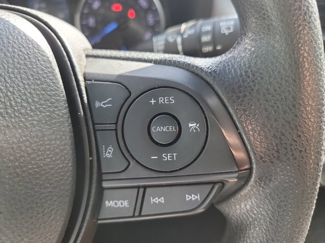 2022 Toyota RAV4 HYBRID Hybrid XLE