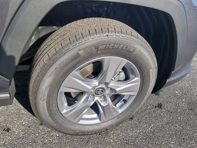 2025 Toyota RAV4 HYBRID Hybrid XLE