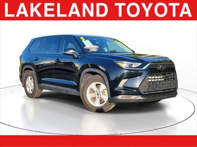 2025 Toyota Grand Highlander LE