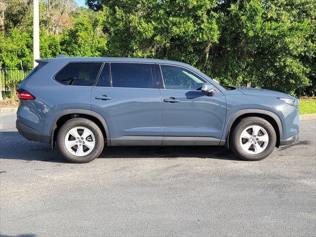 2025 Toyota Grand Highlander LE