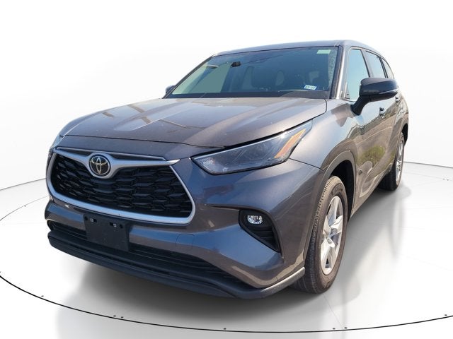 2025 Toyota HIGHLANDER LE
