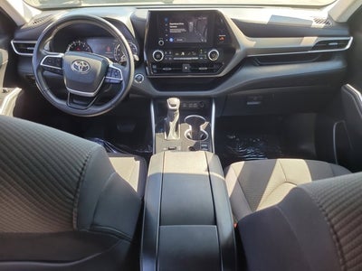 2023 Toyota HIGHLANDER LE