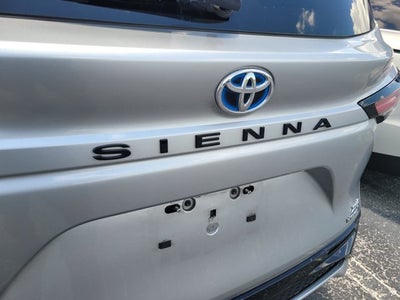 2023 Toyota Sienna XSE