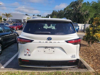 2023 Toyota SIENNA LIMITED Limited