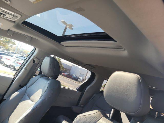 2023 Toyota SIENNA LTD AWD Limited