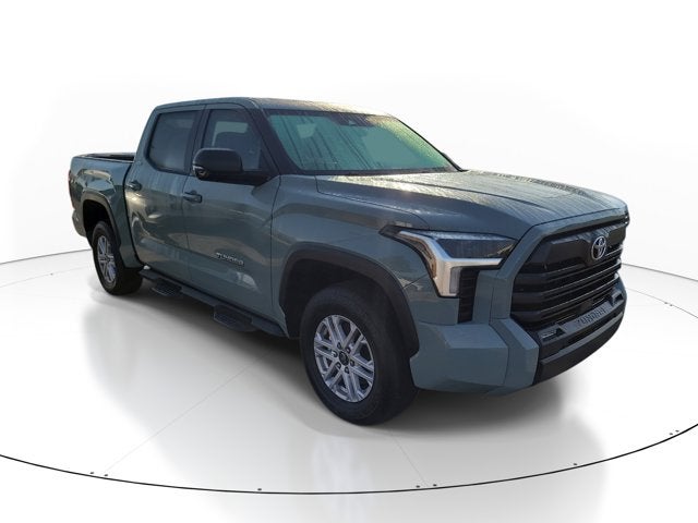 2025 Toyota Tundra 4WD SR5