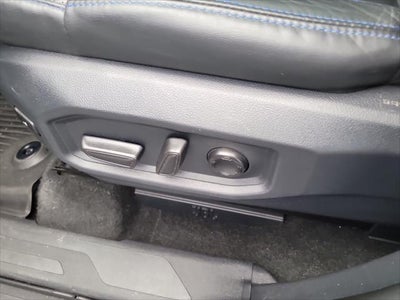 2023 Toyota Tundra i-FORCE MAX Platinum Hybrid
