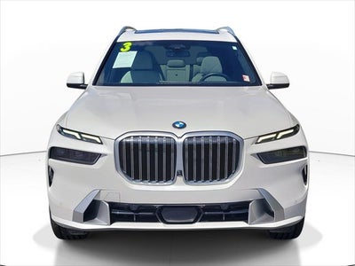 2023 BMW X7 xDrive40i