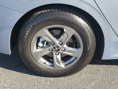 2023 Kia K5 LXS