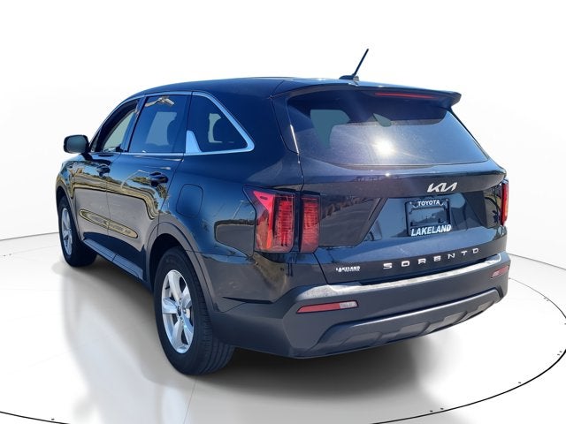 2022 Kia Sorento LX