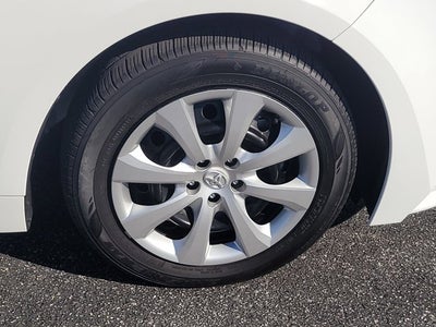 2025 Toyota COROLLA LE