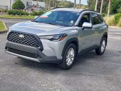 2024 Toyota Corolla Cross LE