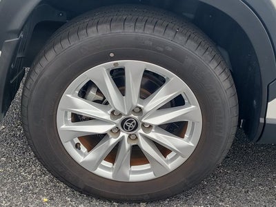 2025 Toyota Corolla Cross LE