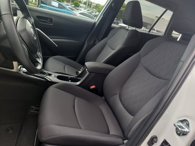 2025 Toyota Corolla Cross LE
